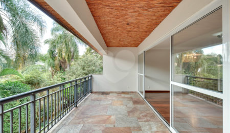 Casa de Vila à venda ou para alugar com 3 suítes em Alto da Boa Vista, São Paulo, SP