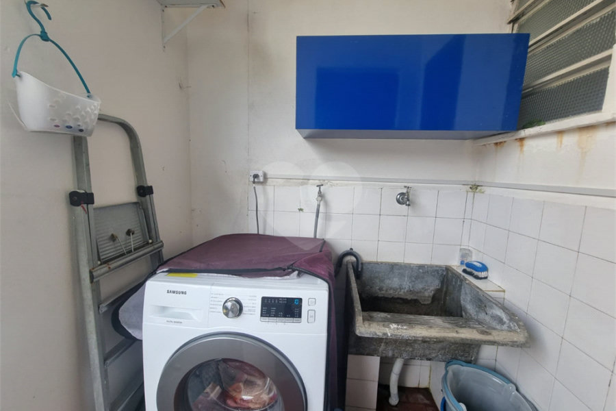 Sobrado à venda com 3 quartos em Vila Irmãos Arnoni, São Paulo, SP