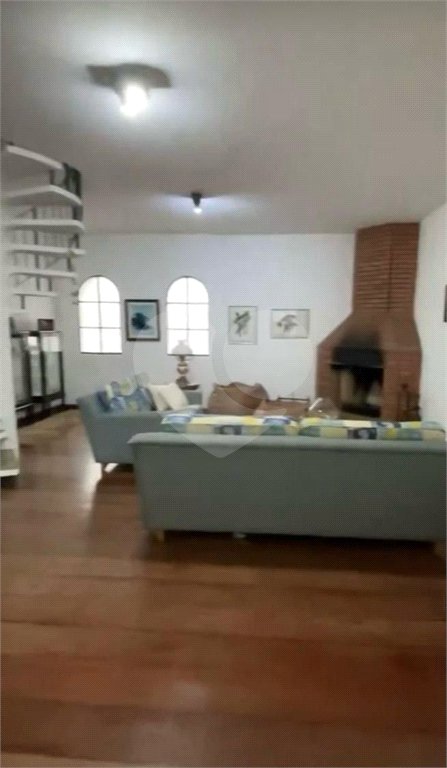 Casa à venda com 6 quartos, sendo 2 suítes, em Mato Dentro, Mairiporã, SP