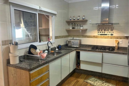 Apartamento Residencial à venda, Vila Guilhermina, Praia Grande - AP1374.