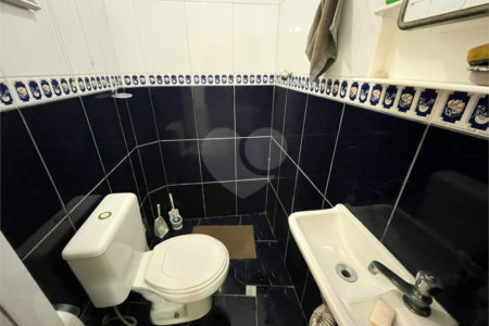 Casa à venda com 4 quartos, sendo 1 suíte, em Vila Maria Alta, São Paulo, SP