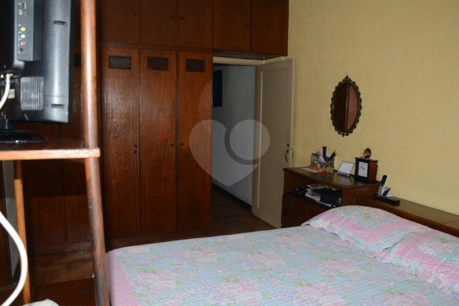 Apartamento à venda com 2 quartos, sendo 1 suíte,  em Itararé, São Vicente, SP