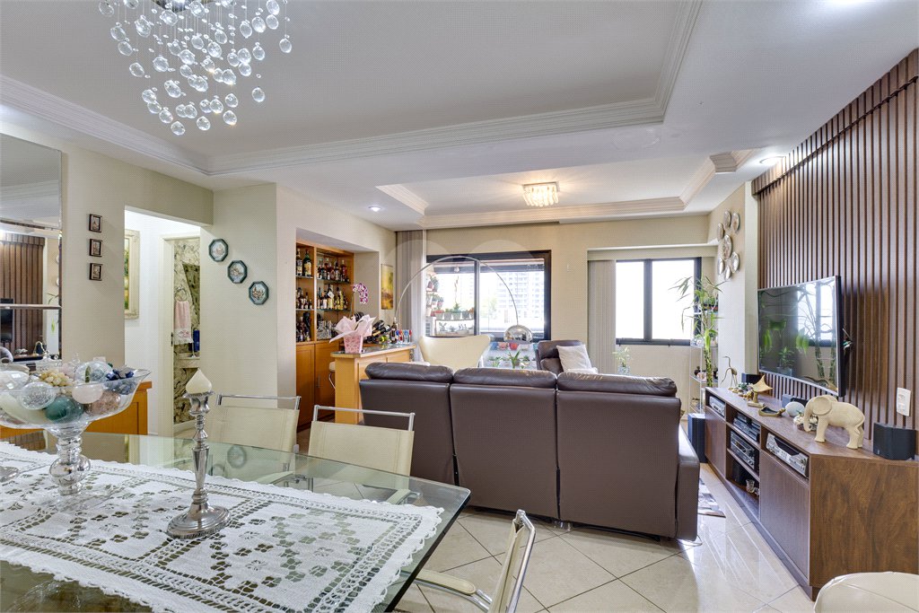 Apartamento à venda com 3 quartos, sendo 2 suítes, em Santo Amaro, São Paulo, SP