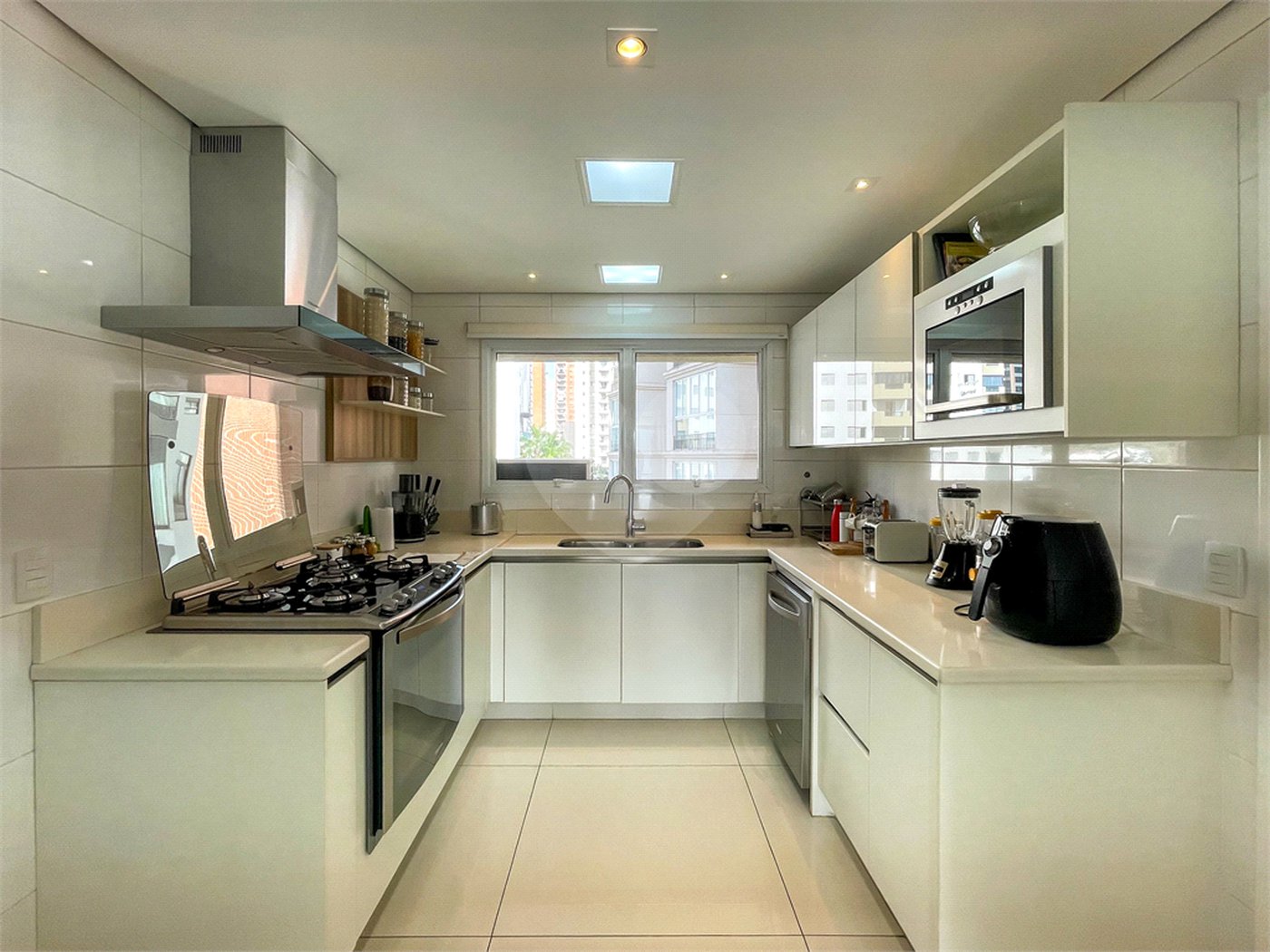 Apartamento à venda com 3 suítes em Perdizes, São Paulo, SP