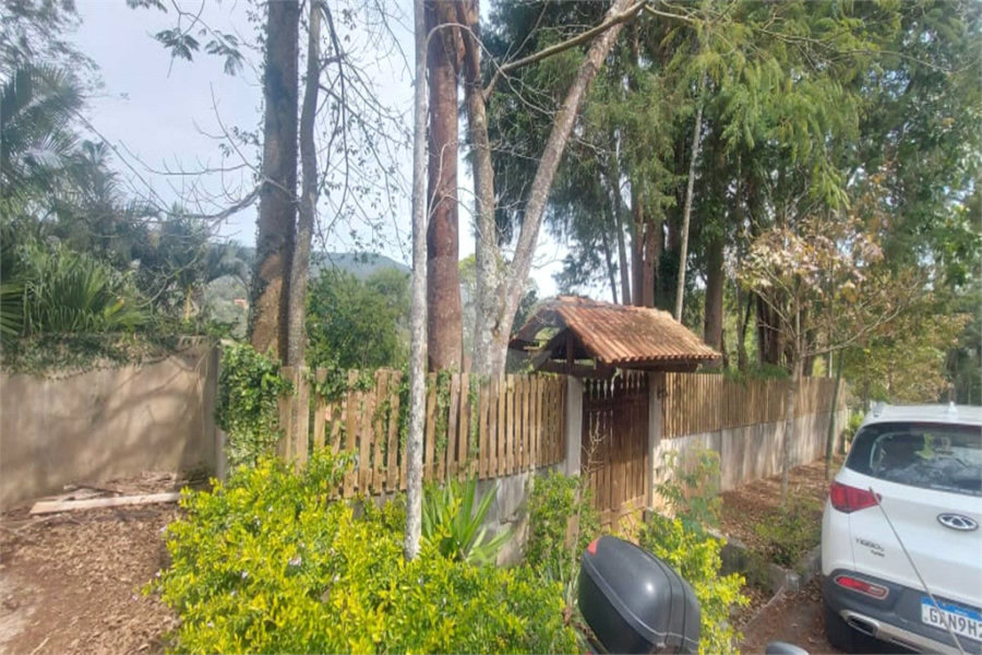 Casa à venda com 3 quartos no condomínio Cinco Lagos, Mairiporã - SP