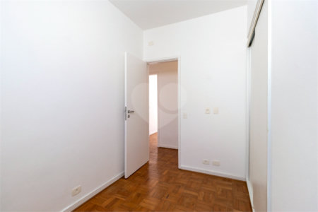 Apartamento à venda com 3 quartos, sendo 1 suíte, em Vila Sofia, São Paulo, SP