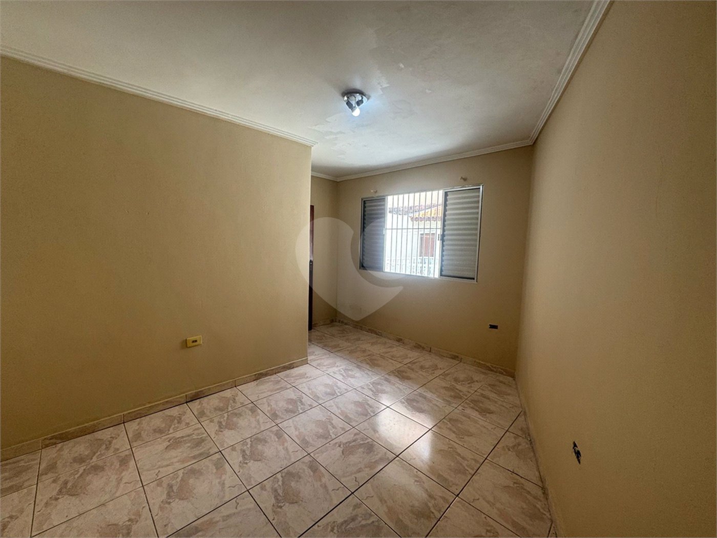 Casa à venda com 4 quartos, sendo 2 suítes, em Jardim Bela Vista, Guarulhos, SP