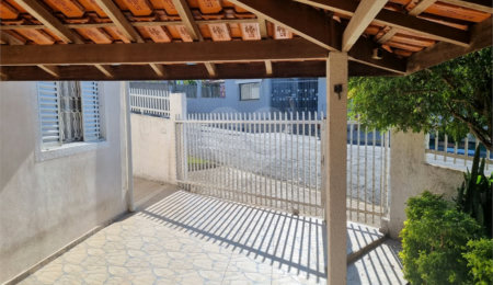 Casa Térrea à venda com 3 quartos no Centro, Serra Negra, SP
