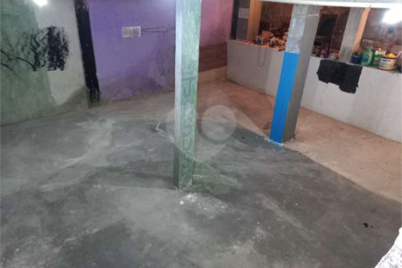 Casa à venda com 3 quartos em Campo Grande, Rio de Janeiro, RJ