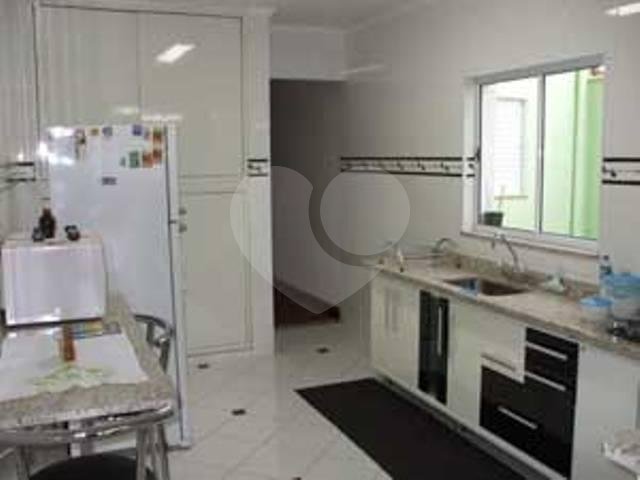 Sobrado à venda com 4 quartos, sendo 1 suíte, em Santa Teresinha, São Paulo, SP
