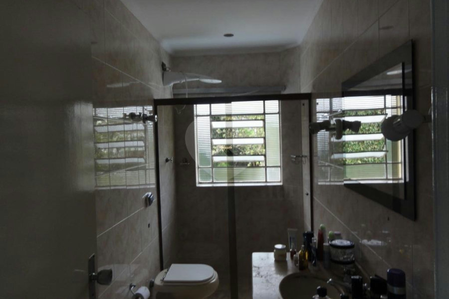Sobrado à venda com 3 quartos, sendo 1 suíte,  em Jardim Franca, São Paulo, SP