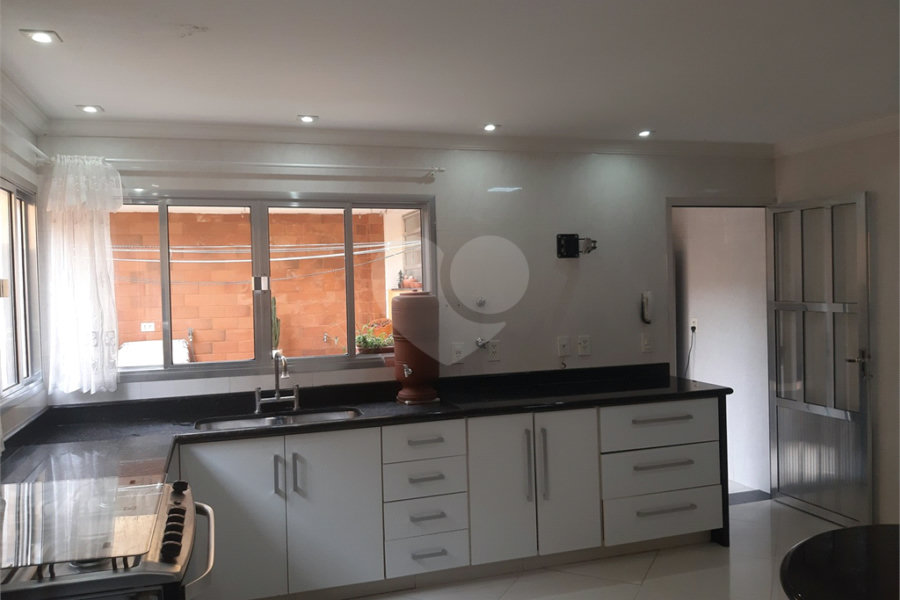 Sobrado à venda com 3 quartos, sendo 1 suíte,  em Mandaqui, São Paulo, SP