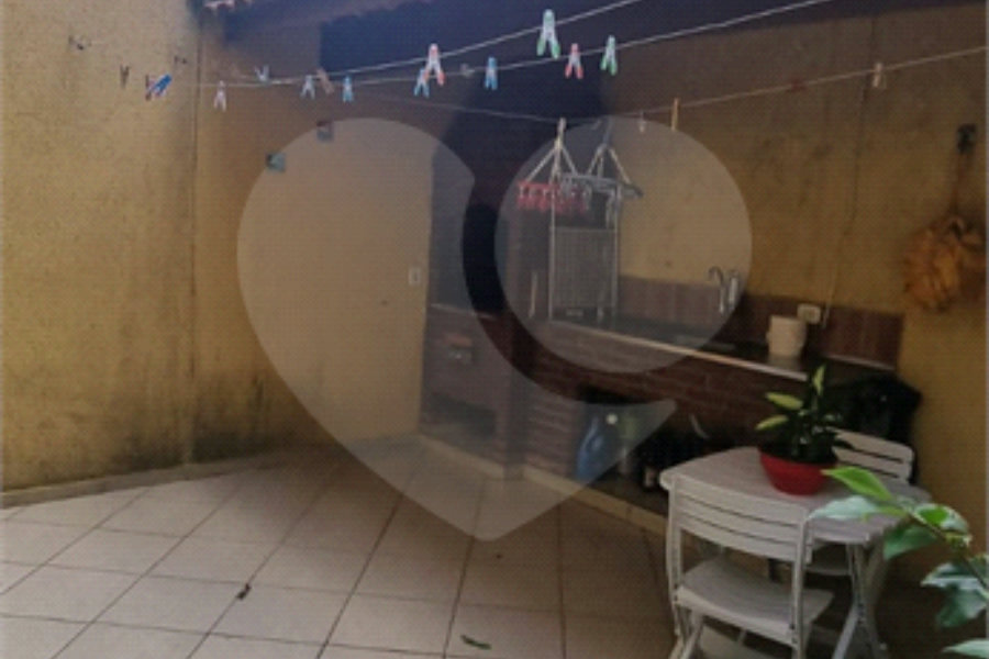 Sobrado à venda com 3 quartos, sendo 1 suíte, em Tremembé, São Paulo, SP