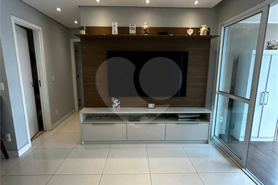 Apartamento à venda com 2 suítes em Jardim Flor da Montanha, Guarulhos, SP
