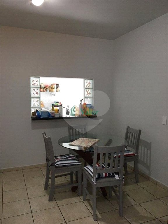 Apartamento no Edifício Villagio Di Napoli .