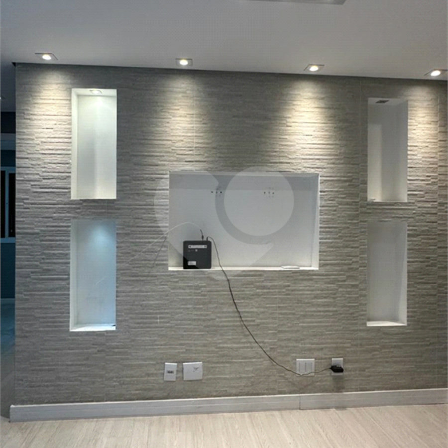 Apartamento MOBILIADO à venda. ÓTIMA OPORTUNIDADE!
