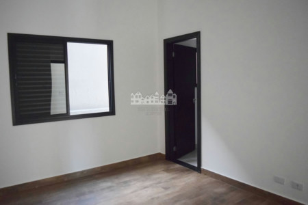 Casa à venda com 4 suítes no condomínio Figueira Garden, Atibaia - SP