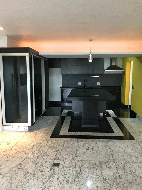Apartamento à venda com 2 quartos, sendo 1 suíte, em Vila Andrade, São Paulo, SP