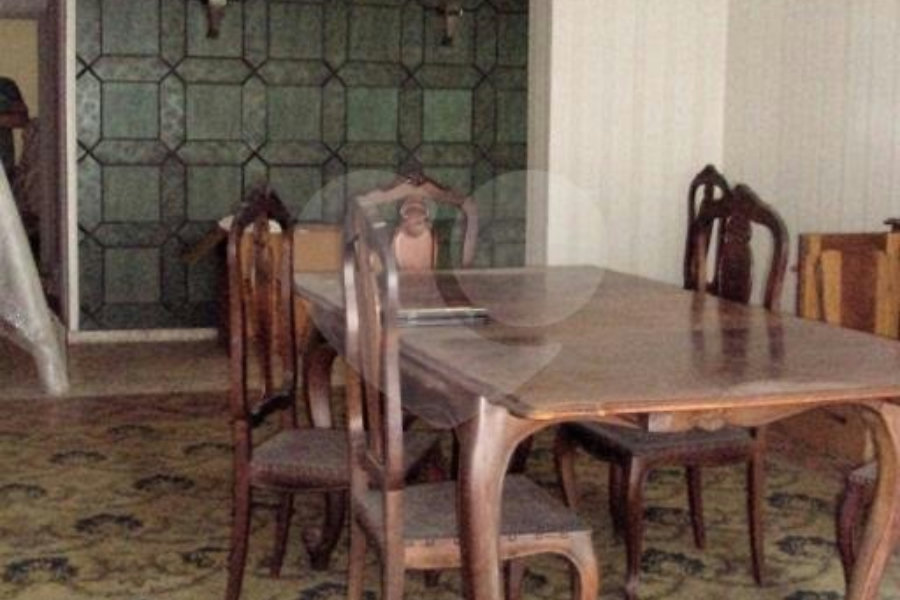 Casa à venda com 3 quartos, sendo 1 suíte, em Vila Mariana, São Paulo, SP