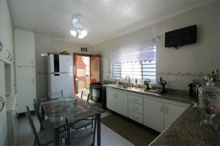 Casa à venda com 3 suítes em Vila Gustavo, São Paulo, SP