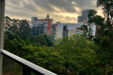 Apartamento à venda com 1 suíte em Pinheiros, São Paulo, SP