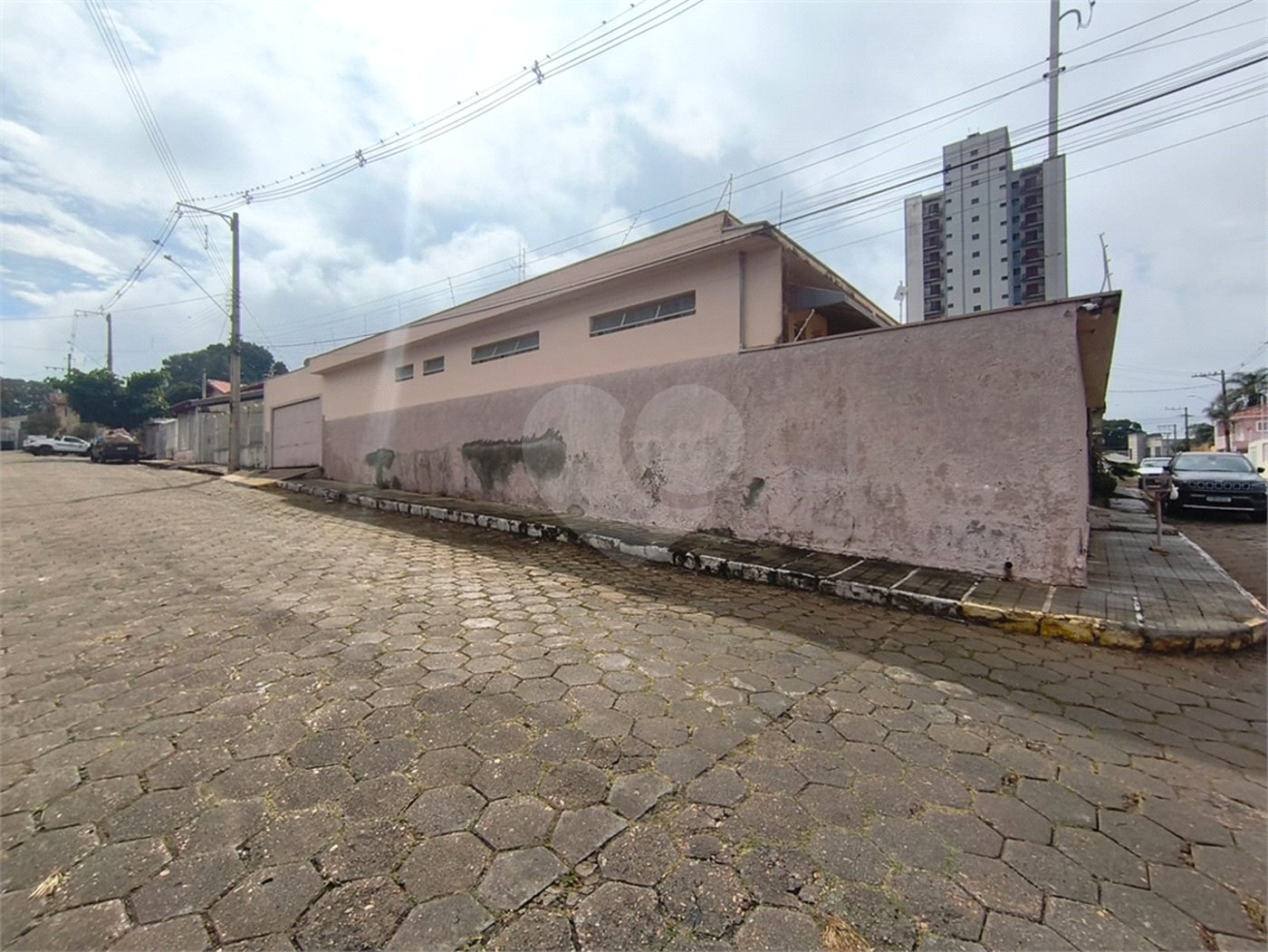 Casa à venda com 3 quartos, sendo 1 suíte, em Vila Ginez, Itapetininga, SP