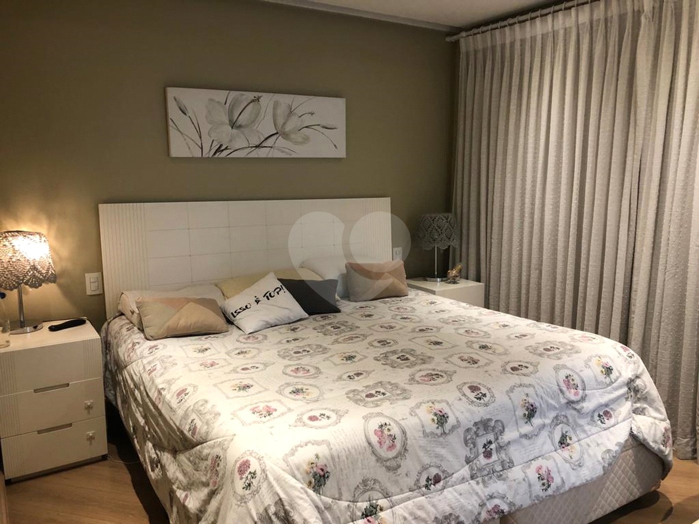 Sobrado à venda com 3 quartos, sendo 2 suítes,  em Vila Nivi, São Paulo, SP