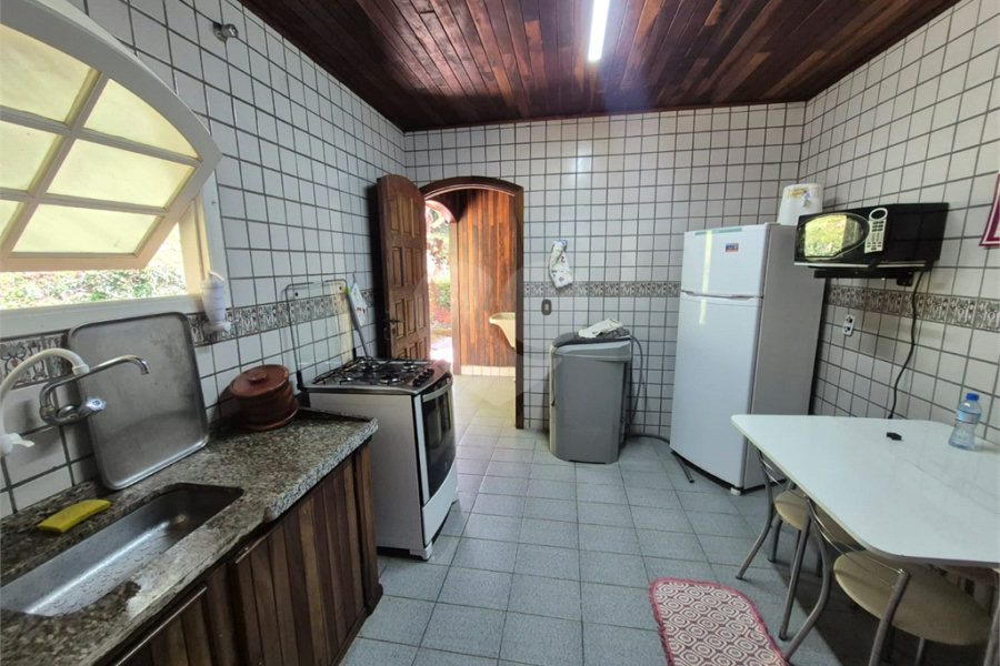 Casa Térrea à venda com 3 quartos, sendo 1 suíte,  em Serra da Cantareira, Mairiporã, SP