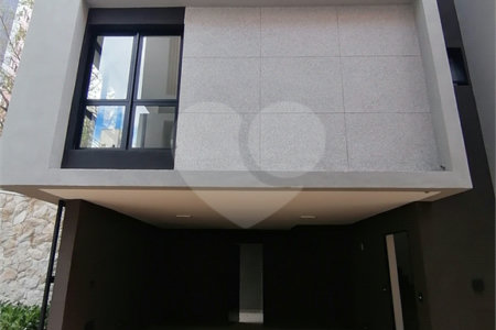Casa à venda ou para alugar com 3 quartos, sendo 1 suíte,  no condomínio Cube Tutóia, São Paulo - SP