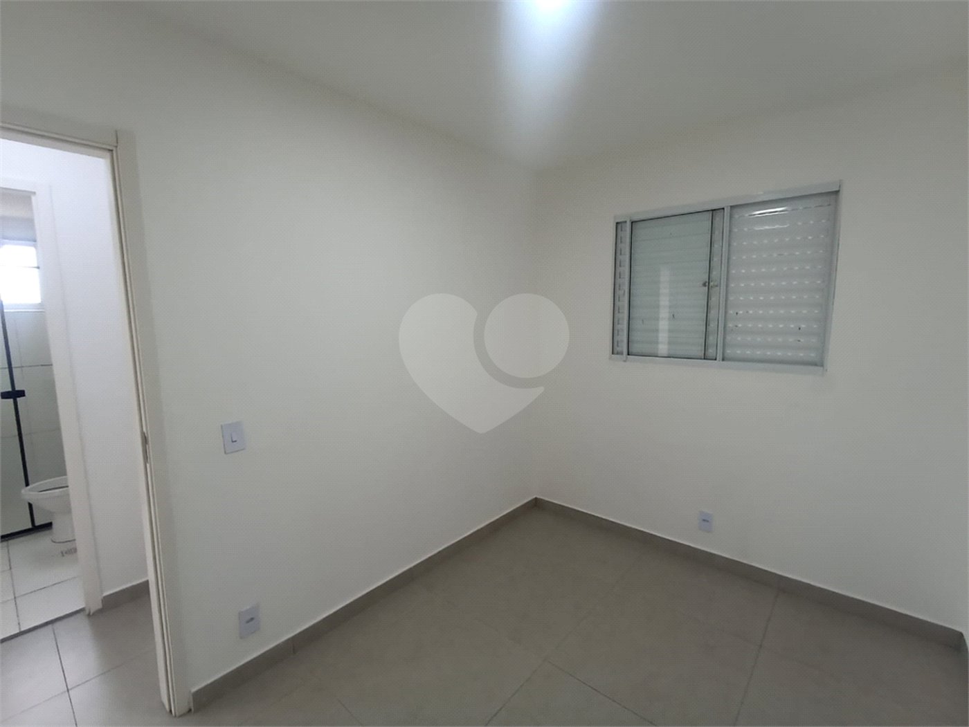 Apartamento à venda com 2 quartos em Vila Regina, Itapetininga, SP