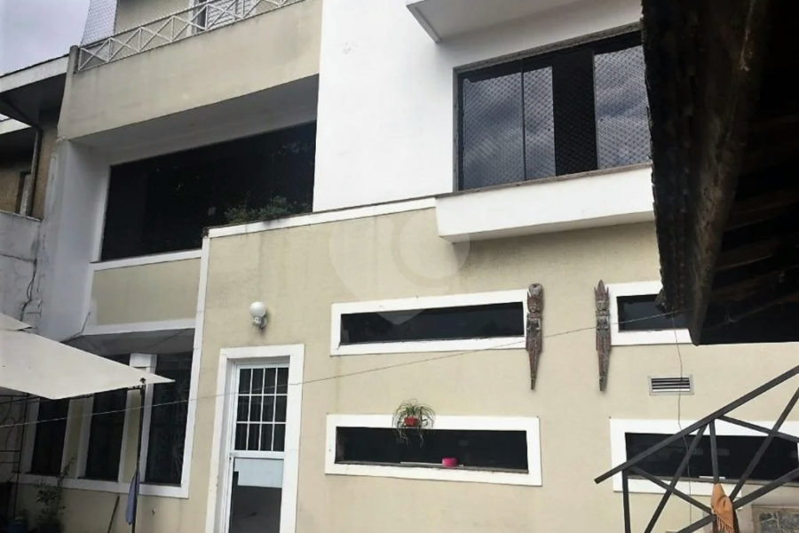 Sobrado à venda com 3 quartos, sendo 1 suíte, em Tucuruvi, São Paulo, SP