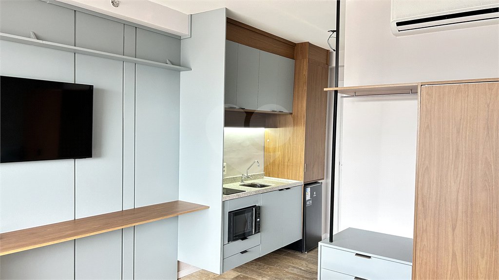 Studio com 28m², mobiliado e com móveis planejados na região do Sacomã em São Paulo - SP.