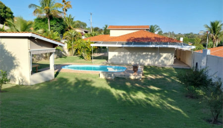 Casa à venda com 3 quartos, sendo 2 suítes,  no condomínio Acmti - Colinas do Mosteiro, Terras de Itaici e Recanto dos Pássaros, Indaiatuba - SP
