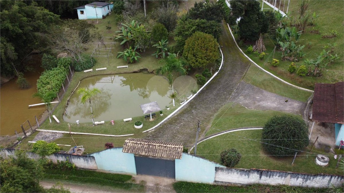 Sítio à venda com 5 quartos, sendo 1 suíte, em Ouro Fino, Santa Isabel, SP