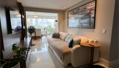Apartamento à venda com 2 quartos, sendo 1 suíte, em Água Branca, São Paulo, SP