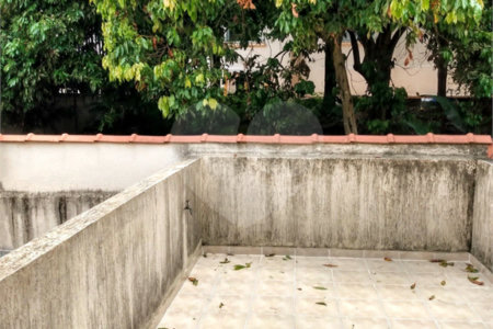 Sobrado à venda com 3 quartos em Vila Cordeiro, São Paulo, SP