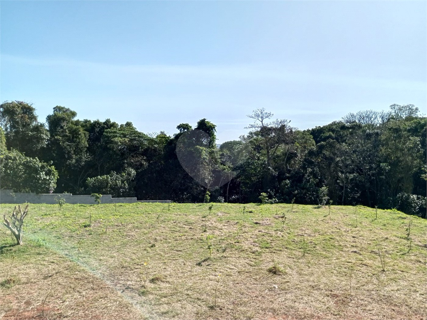 Chácara à venda com 3 quartos, sendo 2 suítes,  em Cocuera, Mogi das Cruzes, SP