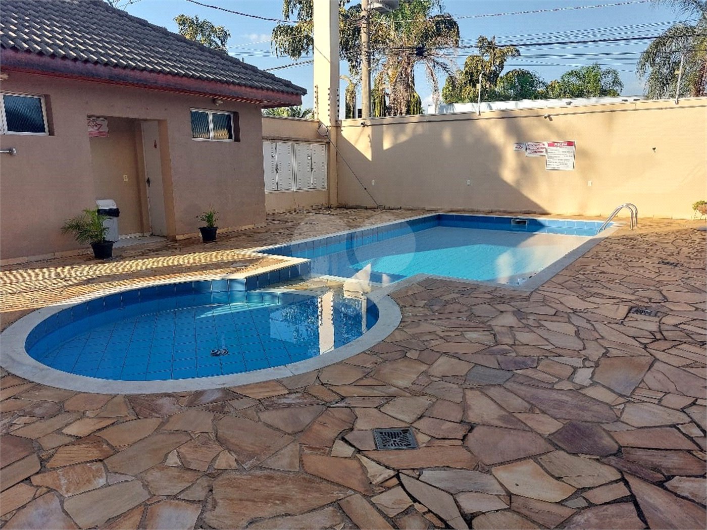 Apartamento à venda com 2 quartos em Vila Brizzola, Indaiatuba, SP