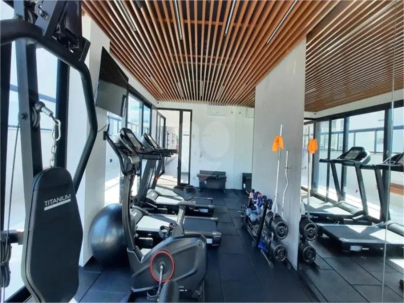 Apartamento à venda com 2 suítes em Cerqueira César, São Paulo, SP