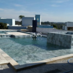 Casa à venda ou para alugar com 3 quartos, sendo 1 suíte,  no condomínio Terras de Mont Serrat, Salto - SP