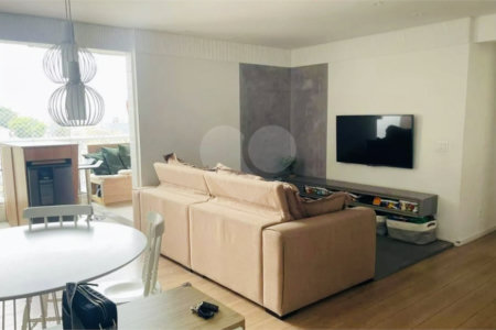 Apartamento à venda com 2 quartos, sendo 1 suíte, em Vila Paiva, São Paulo, SP