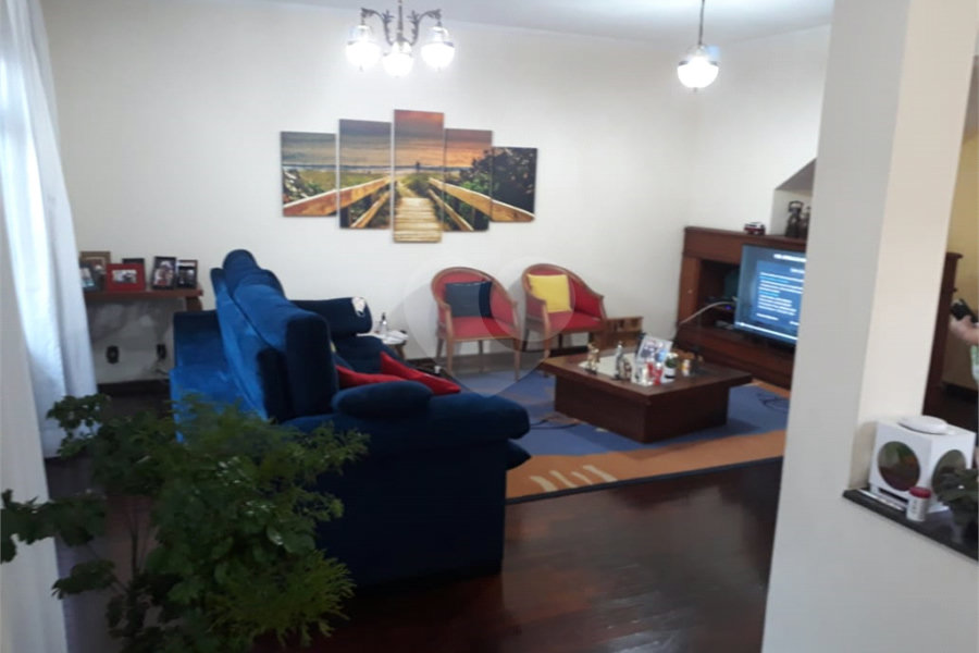 Casa à venda com 5 quartos, sendo 1 suíte, em Vila Guilherme, São Paulo, SP