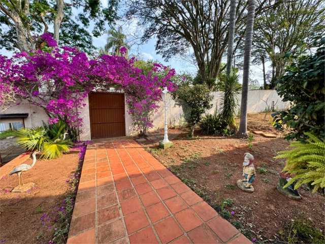 Casa à venda com 7 quartos, sendo 4 suítes,  no condomínio Campos de Mairiporã Gleba 1, Mairiporã - SP