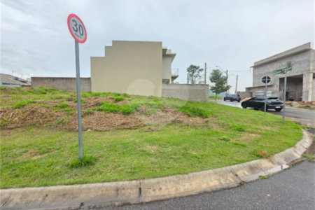 Terreno à venda no condomínio Jardim Santa Maria, Vinhedo - SP