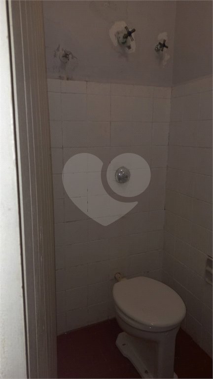Sobrado à venda com 4 quartos, sendo 1 suíte, em Vila Mazzei, São Paulo, SP