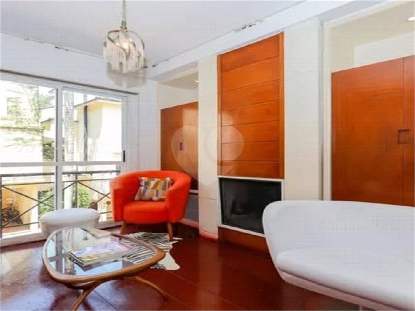 Casa à venda ou para alugar com 4 quartos, sendo 2 suítes, no condomínio Palmeiras Imperiais Private House, São Paulo - SP