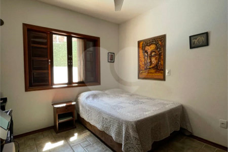 Casa à venda com 4 quartos, sendo 3 suítes, em Cidade Satélite, Atibaia, SP