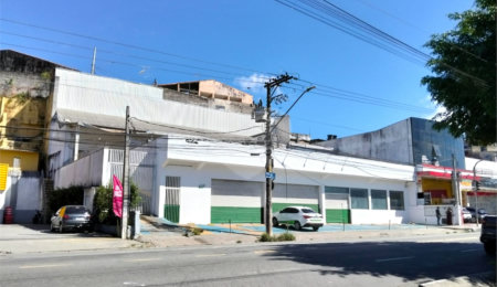Salão para alugar em Cocaia, Guarulhos, SP