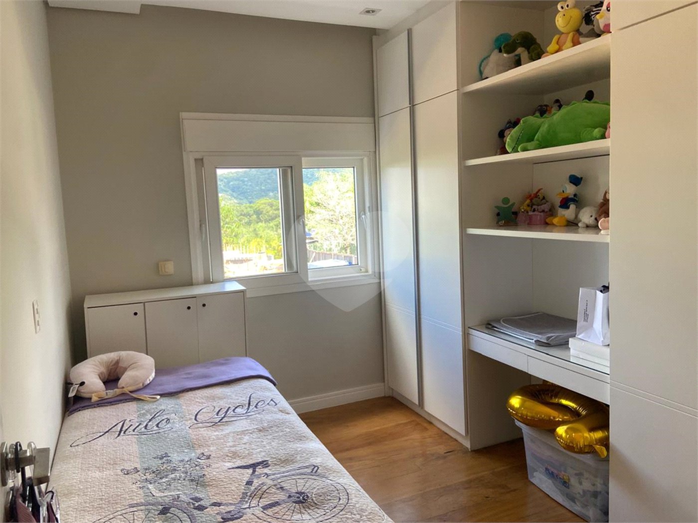 Casa à venda ou para alugar com 4 suítes no condomínio Residencial Gênesis 1, Santana de Parnaíba - SP