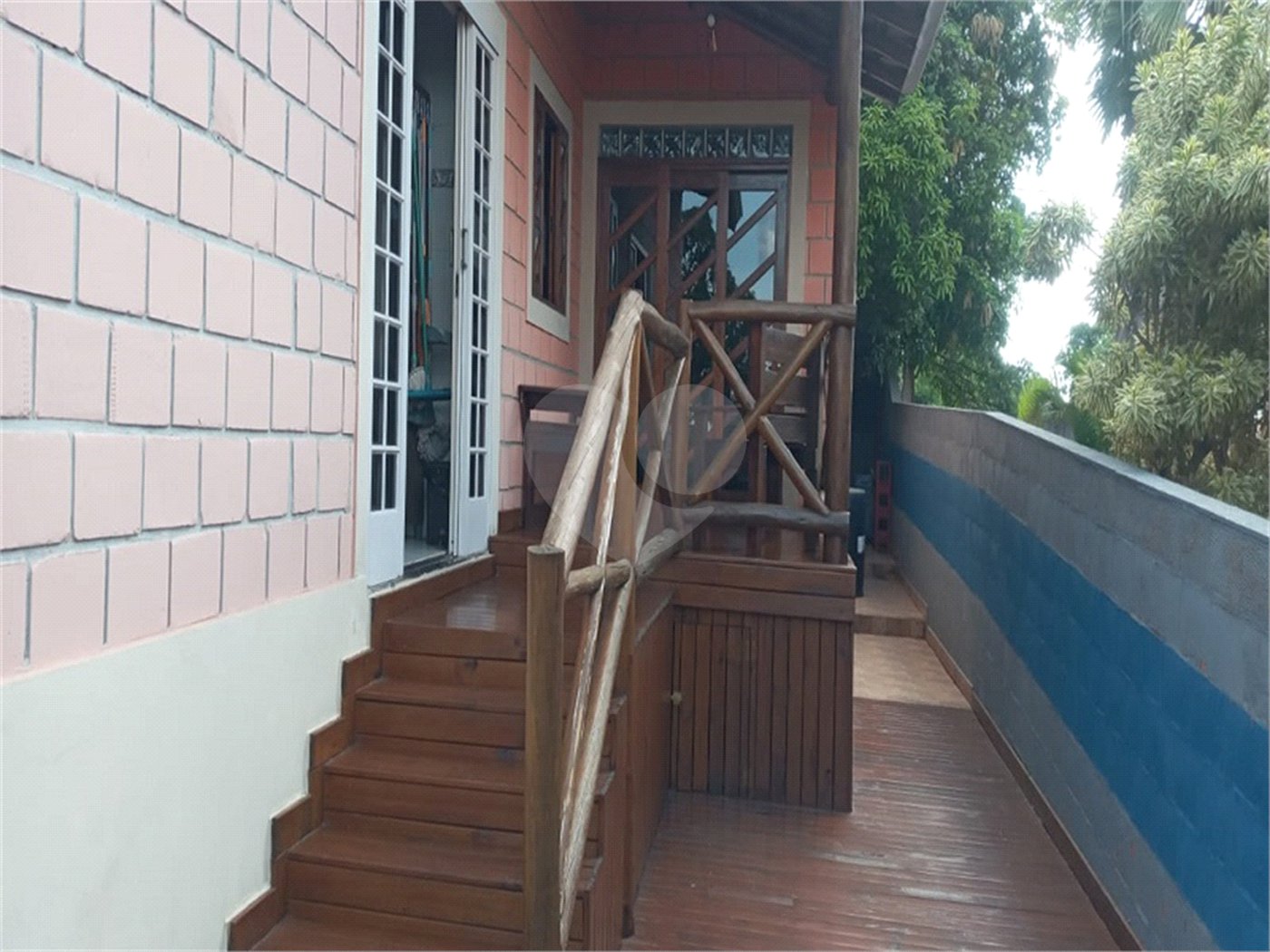 Chácara à venda com 3 quartos, sendo 2 suítes,  em Monterrey, Louveira, SP